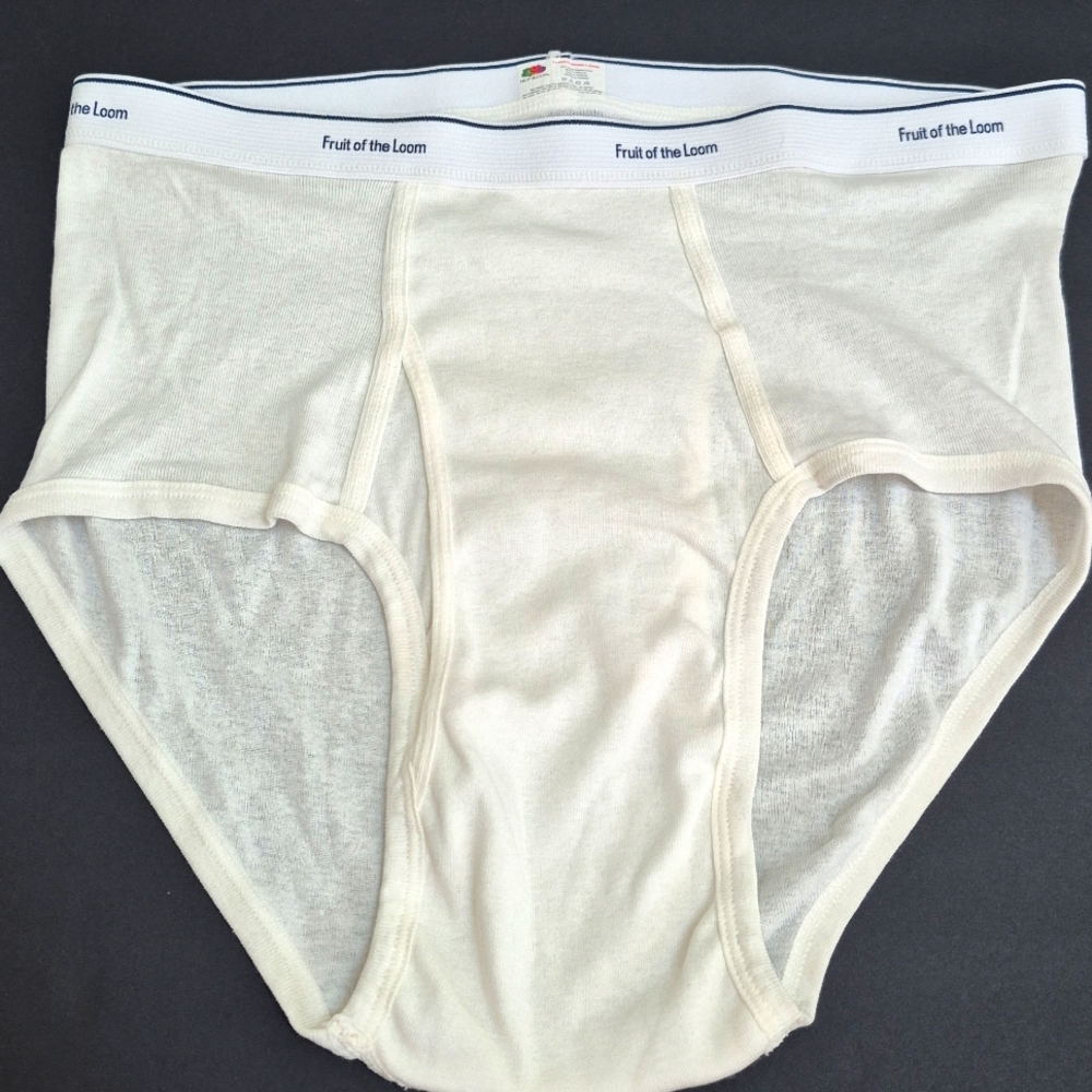 Vintage Fruit of the Loom Men's White Cotton Briefs Underwear Tighty 13765 XL